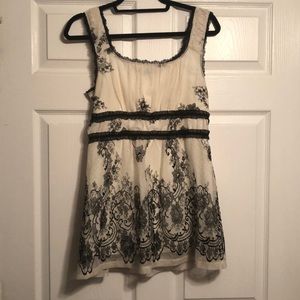 Maurice’s cream and black tank top !